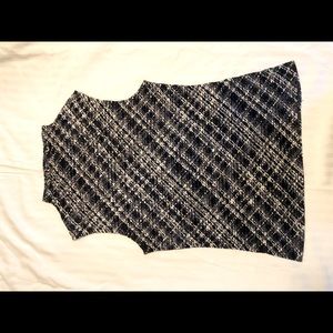 Casual Corner sleeveless shirt.  Size S.